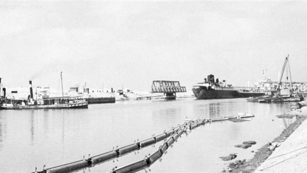 قناة السويس