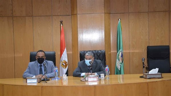 محافظ المنيا