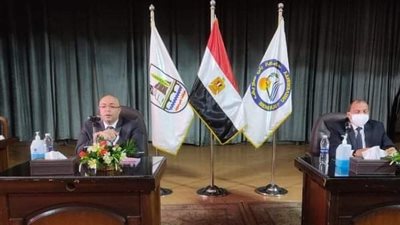 محافظ بني سويف بعد تحرير السفينة البنمية:  مصر تخوض أكثر من معركة