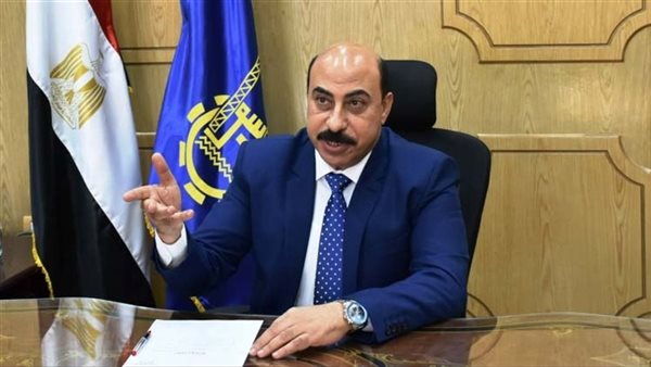 محافظ أسوان