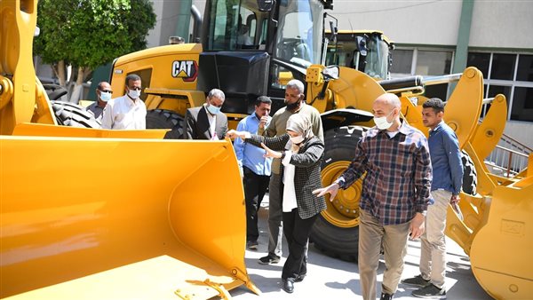 جانب من وصول المعدات