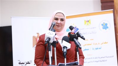 وزيرة التضامن توجه بتكثيف حملات الزيارات المنزلية للتوعية بخطورة المخدرات وآليات الاكتشاف المبكر 