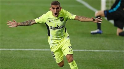 توريرا: لا أريد اللعب في أوروبا بعد الآن