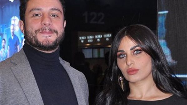 أحمد الفيشاوي وزوجته