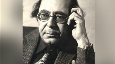 كان فوضويا ولا يجلس على مكتب.. كيف كان يكتب عبد الرحمن الخميسي أعماله؟