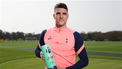 لاميلا يتوج بأفضل هدف في الدوري الإنجليزي لشهر مارس