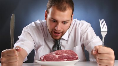 ماذا يحدث لجسمك عند الإفراط في تناول اللحوم؟
