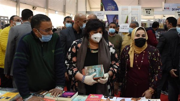 وزيرة الثقافة