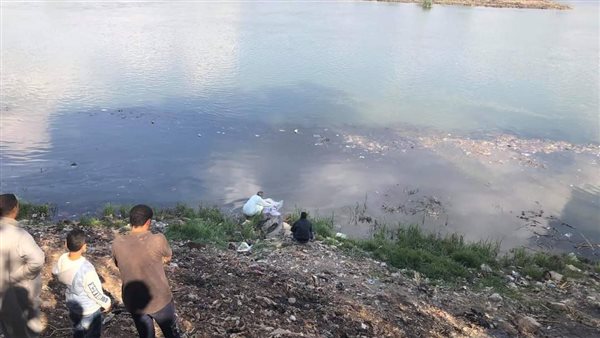 العثور على جثة طافية