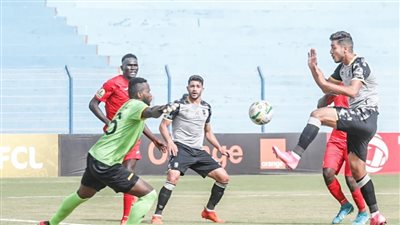 بعد مرور 75 دقيقة.. الأهلي يبحث عن هدف أول أمام المريخ السوداني 