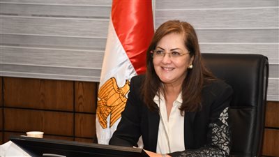 وزيرة التخطيط: 