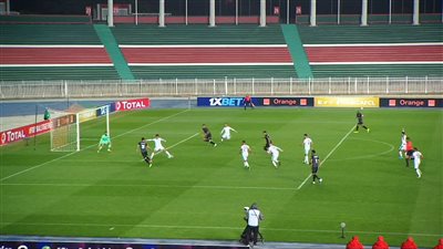 بعد مرور 30 دقيقة.. الزمالك يواصل تقدمه على مولودية الجزائر بهدف أوباما 