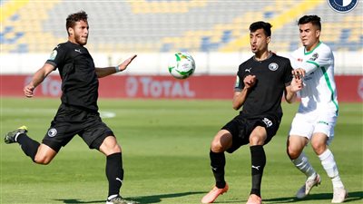 هاني سعيد وأروابارينا يعترضان على حكم مباراة الرجاء لعدم حماية لاعبي بيراميدز 