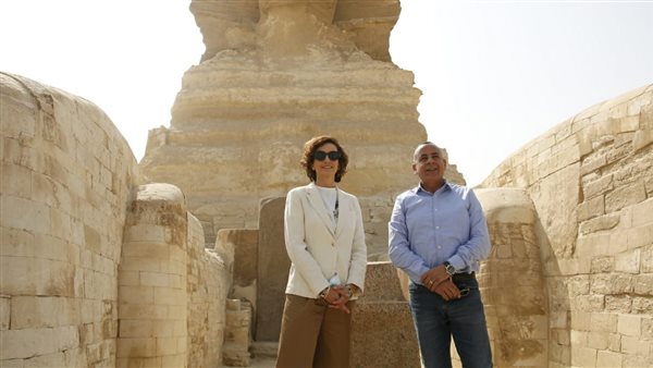 مديرة اليونسكو والدكتور