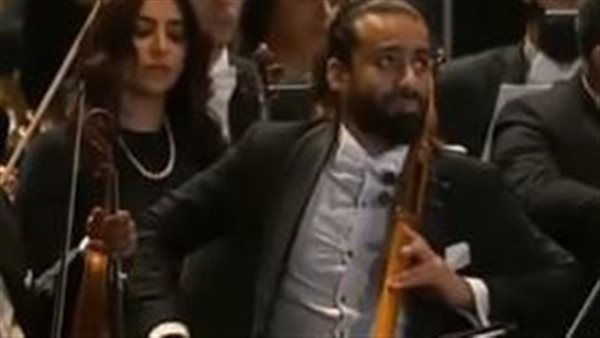 أحمد منيب عازف الربابة