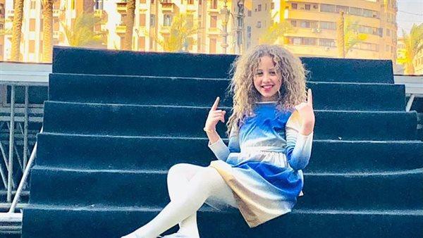 الطفلة دانا 