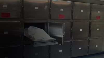 العثور على جثة مقطوعة الرأس بمنزله بأسوان