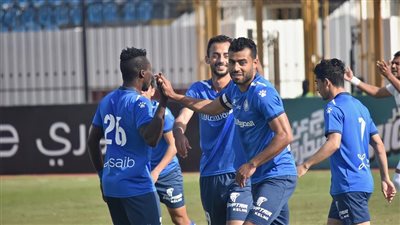 أحمد سامي يسابق الزمن لتجهيز رباعي سموحة قبل لقاء الإسماعيلي