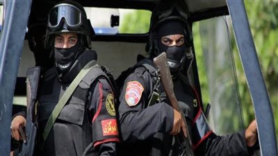 ضبط شخصين بتهمة تزوير أوراق رسمية بالنزهة