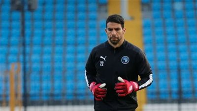 العشب الصناعي يهدد عبد الله السعيد وإكرامي بالغياب عن مباراة بيراميدز وإنيمبا