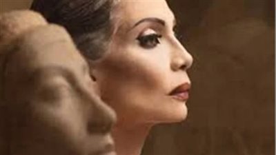 أول تعليق من سوسن بدر بعد عدم مشاركتها أمس في موكب المومياوات