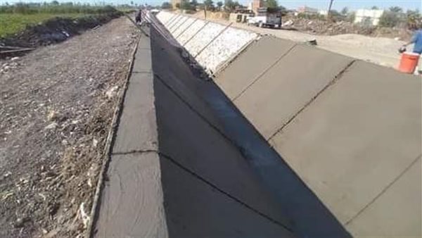 تأهيل وتبطين الترع