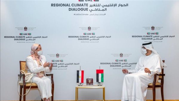 وزير البيئة خلال