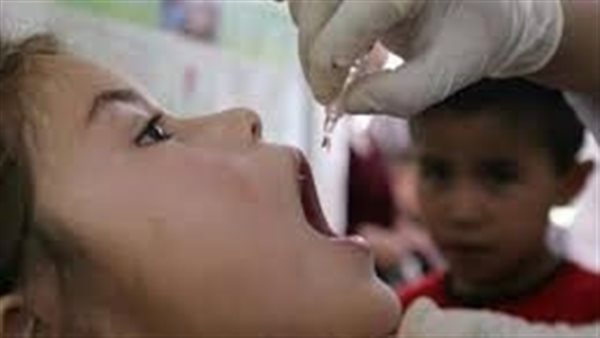 التطعيم ضد شلل الأطفال