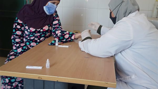 خلال تقديم خدمات