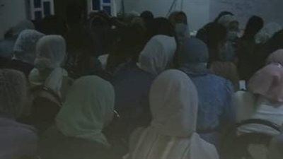 غلق سنتر تعليمي بأسوان يخالف قرارات الحكومة (صور) 