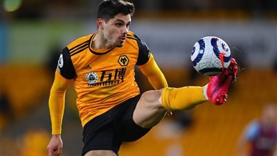 نيتو يحقق رقمًا قياسيًا جديدًا مع وولفرهامبتون