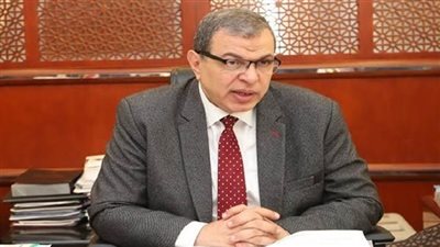 القوى العاملة: اتفاقية عمل جماعية تحقق مزايا إضافية لـ 50 عاملًا بشركة خاصة