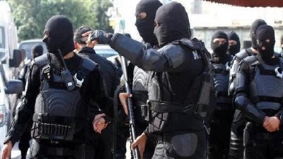 القبض على تشكيل عصابي بتهمة الاتجار في المخدرات