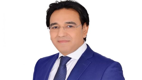 الدكتور أيمن محسب