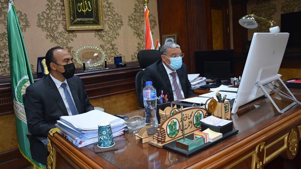 اجتماع محافظ المنيا