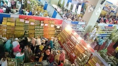 تجارة الجملة: توفير 105 سلع في 1300 مجمع استهلاكي و500 بمنافذ جمعيتي