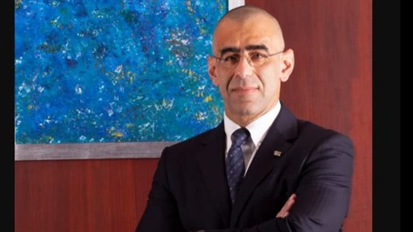  حسين أباظة - الرئيس