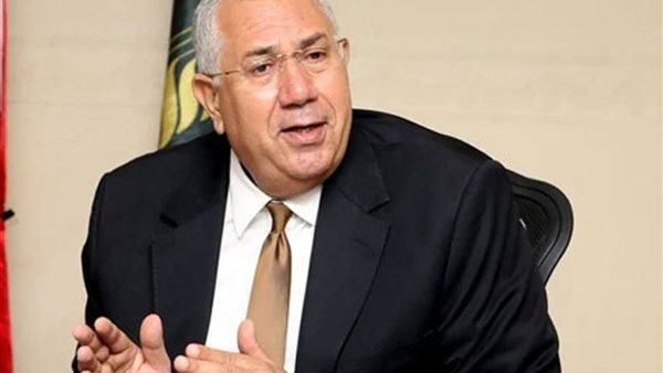 وزير الزراعة- أرشيفية