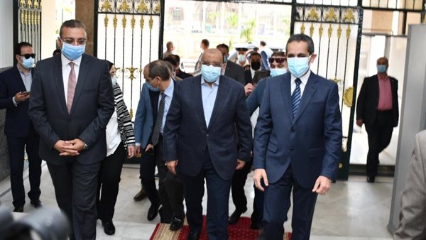 وزير التنمية المحلية