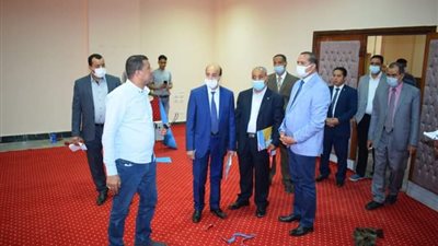 بتكلفة مليون و300 ألف جنيه.. تجهيز 4 قاعات تعليمية بآداب سوهاج  