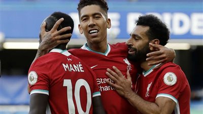 محمد صلاح يقود هجوم ليفربول أمام أستون فيلا بالبريميرليج