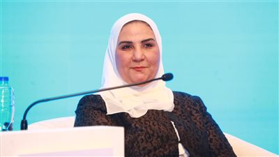 وزيرة التضامن: صرفنا ما يقرب من 2 مليار جنيه لدعم العمالة غير المنتظمة 