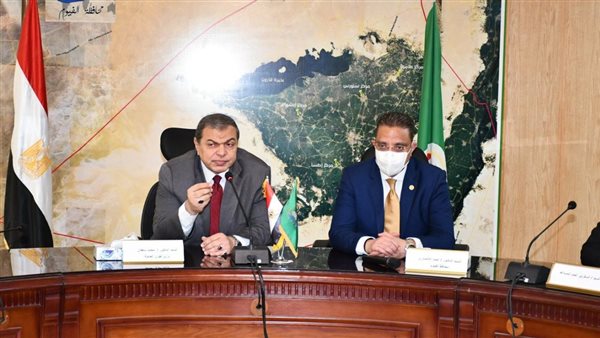 وزير القوى العاملة