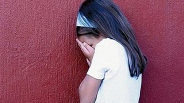 التحرش بطفلة 