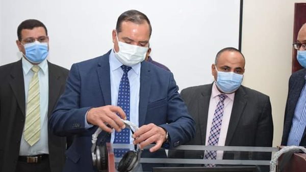 الدكتور أحمد عزيز