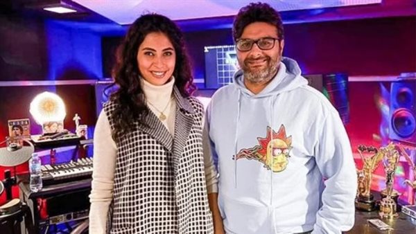 وليد منصور وروبي