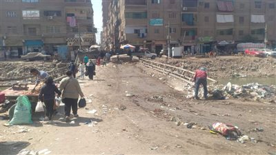 رفع 220 طن قمامة بشوارع حي غرب شبرا الخيمة 