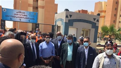 رئيس مدينة 15 مايو: القيادة السياسية حريصة على خلق مجتمعات عمرانية متكاملة