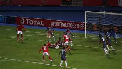 بعد مرور 60 دقيقة.. الأهلي يحافظ على تقدمه أمام سيمبا التنزاني 