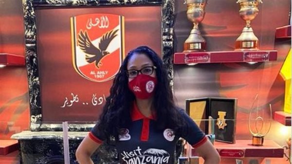 باربرا جونزاليز المدير